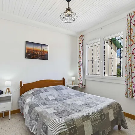 Apartmán Lumineux Avec Terrasse, Proche Et Commerces - Fr-1-423-332 *