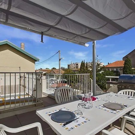 Lumineux Avec Terrasse, Proche Et Commerces - Fr-1-423-332 Appartement Le Grau-dʼAgde
